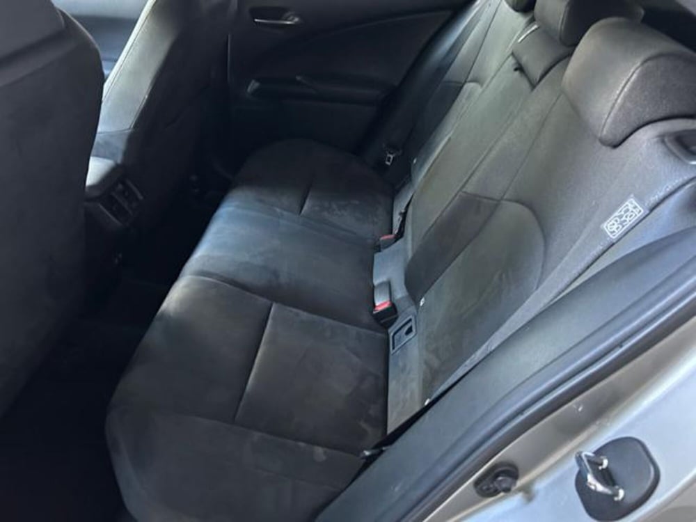 Lexus UX usata a Alessandria (10)