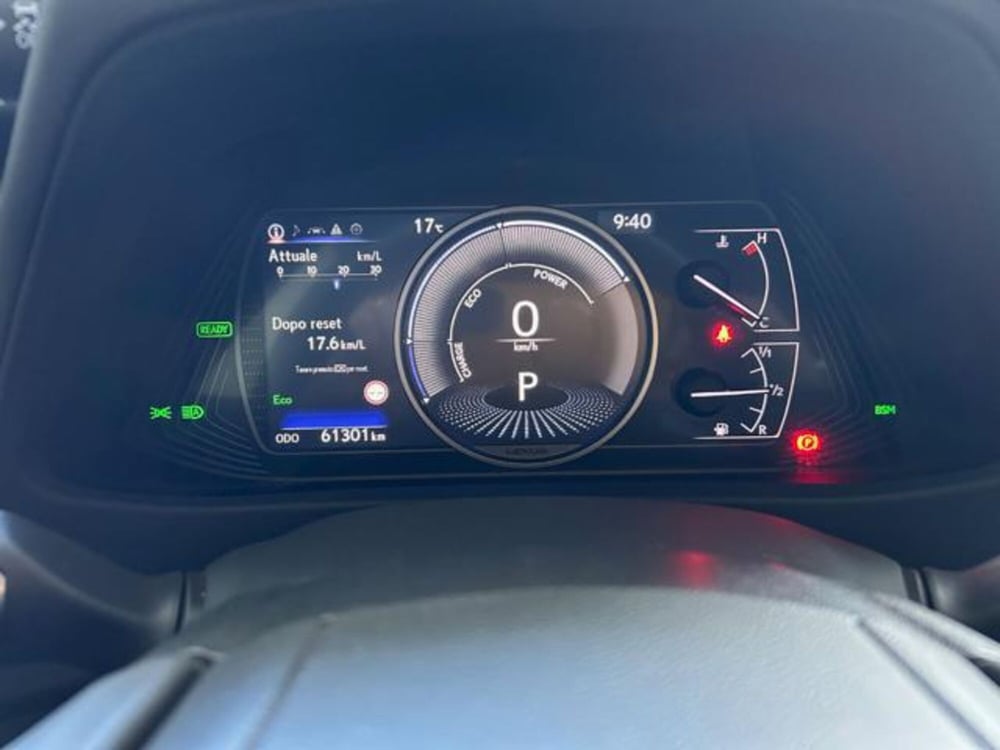 Lexus UX usata a Alessandria (9)