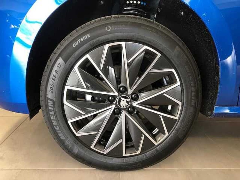 Skoda Kamiq nuova a Ravenna (12)