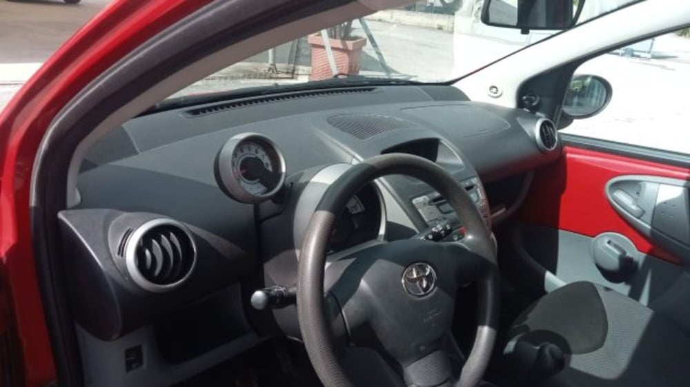 Toyota Aygo usata a Macerata (12)