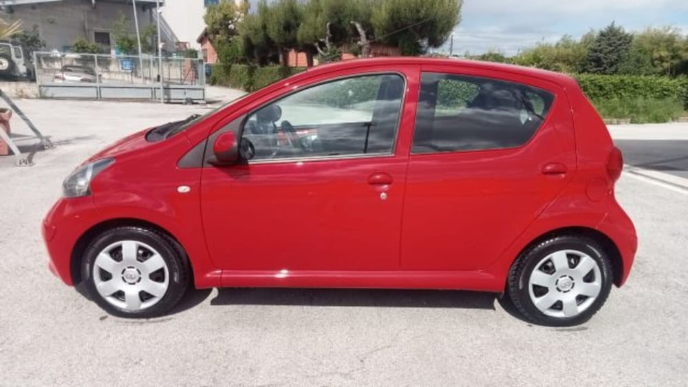 Toyota Aygo usata a Macerata (7)