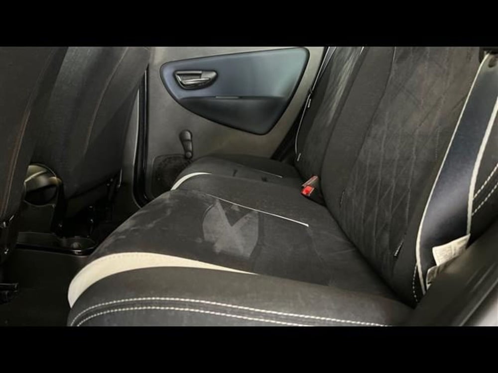 Lancia Ypsilon usata a Firenze (12)