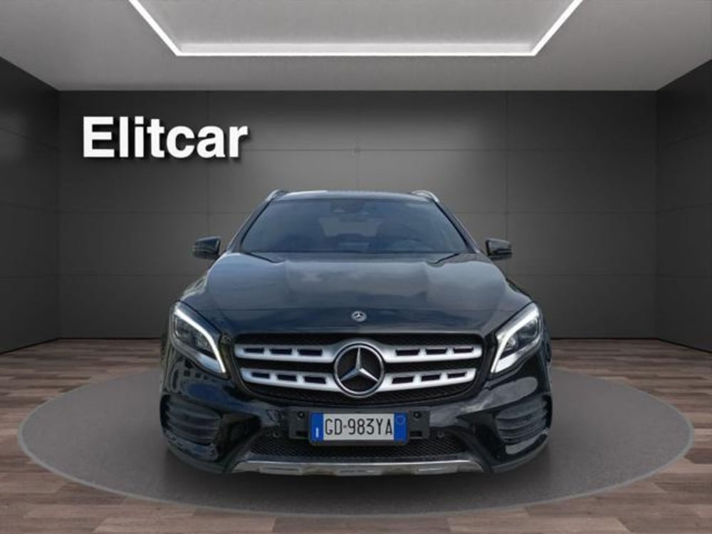 Mercedes-Benz GLA SUV usata a Milano (2)