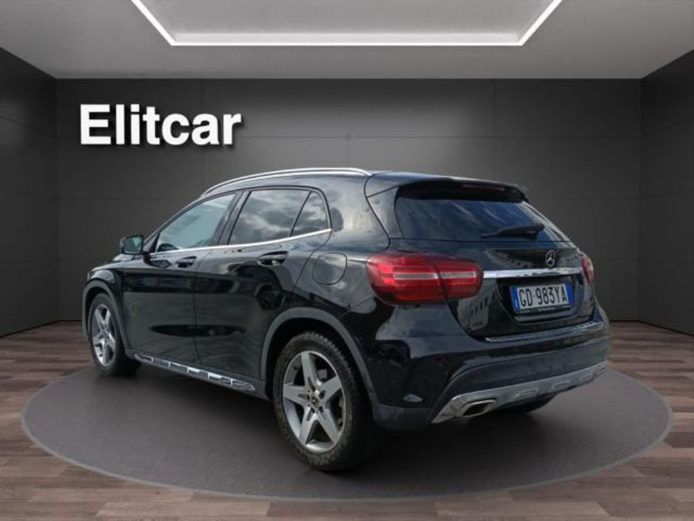 Mercedes-Benz GLA SUV usata a Milano (9)