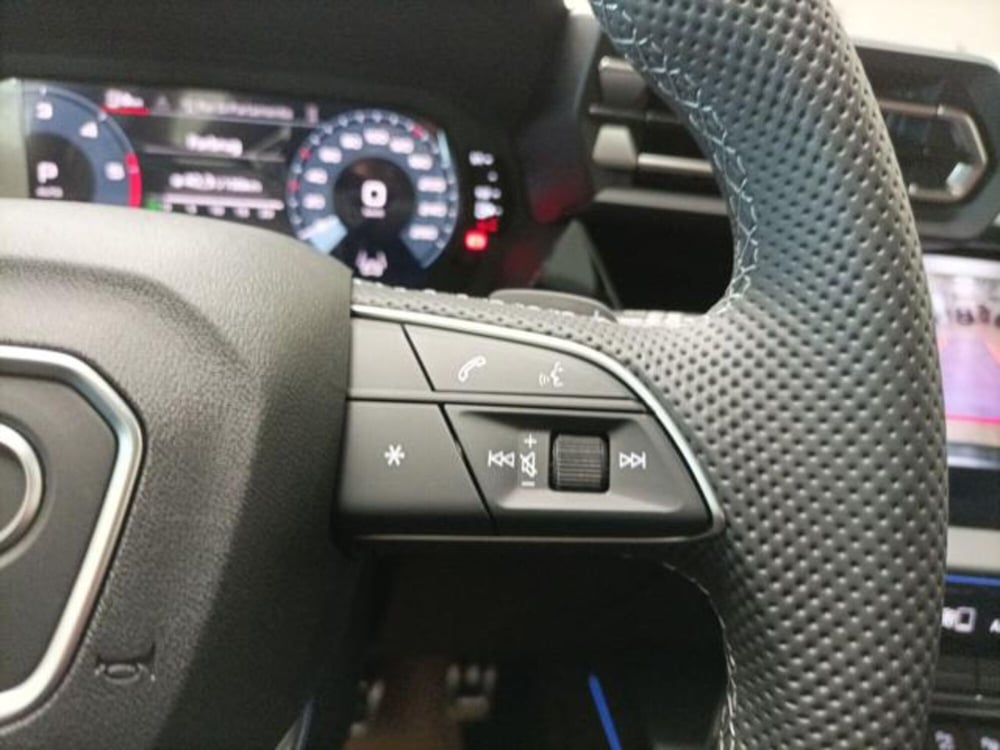 Audi A3 Sportback nuova a Milano (13)