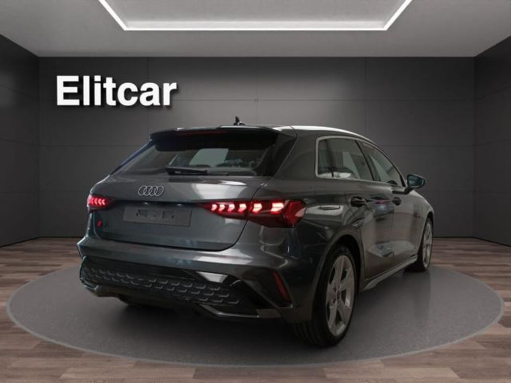 Audi A3 Sportback nuova a Milano (5)