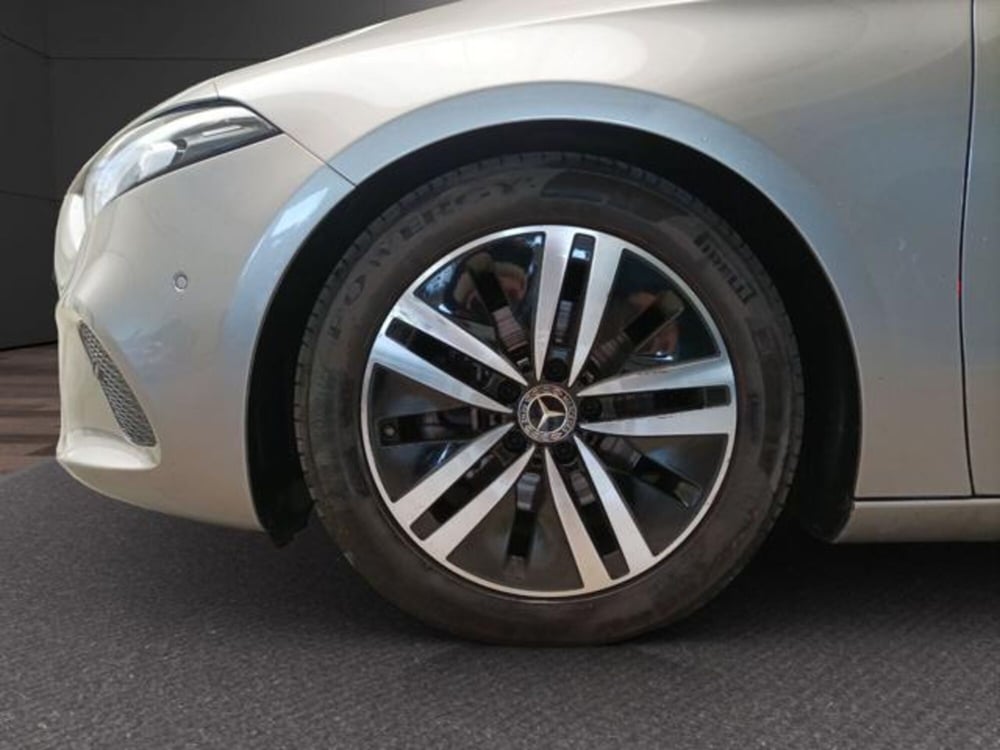 Mercedes-Benz Classe A Sedan usata a Milano (9)
