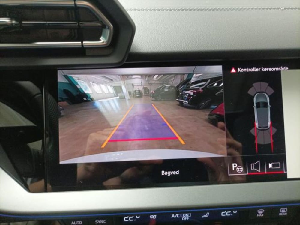 Audi A3 Sportback nuova a Milano (15)