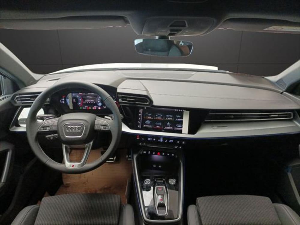 Audi A3 Sportback nuova a Milano (9)