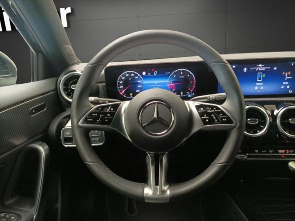 Mercedes-Benz Classe A usata a Milano (12)
