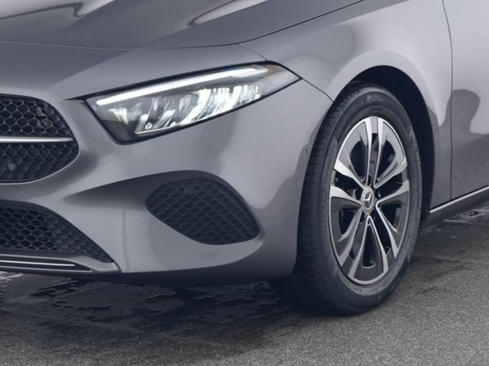 Mercedes-Benz Classe A usata a Milano (3)
