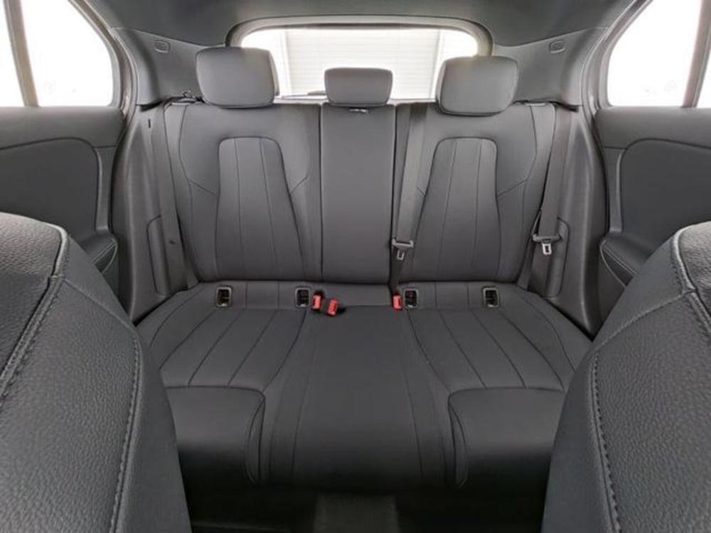 Mercedes-Benz Classe A usata a Milano (9)