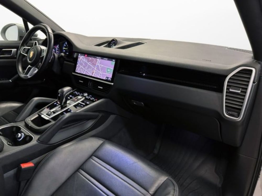 Porsche Cayenne Coupé usata a Modena (10)