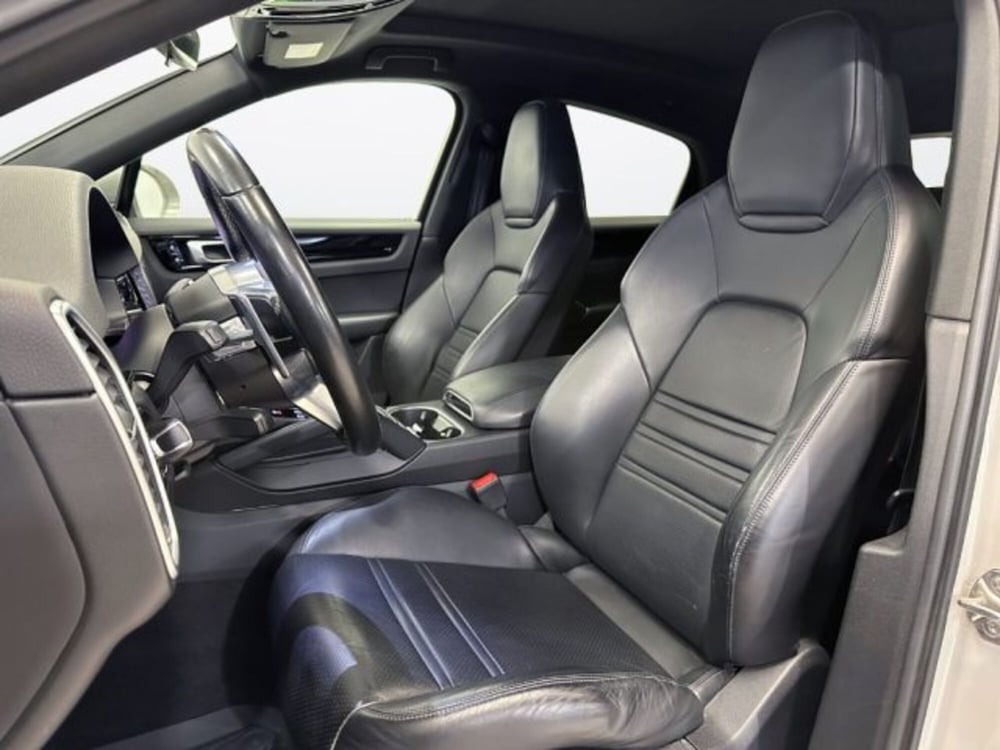Porsche Cayenne Coupé usata a Modena (11)