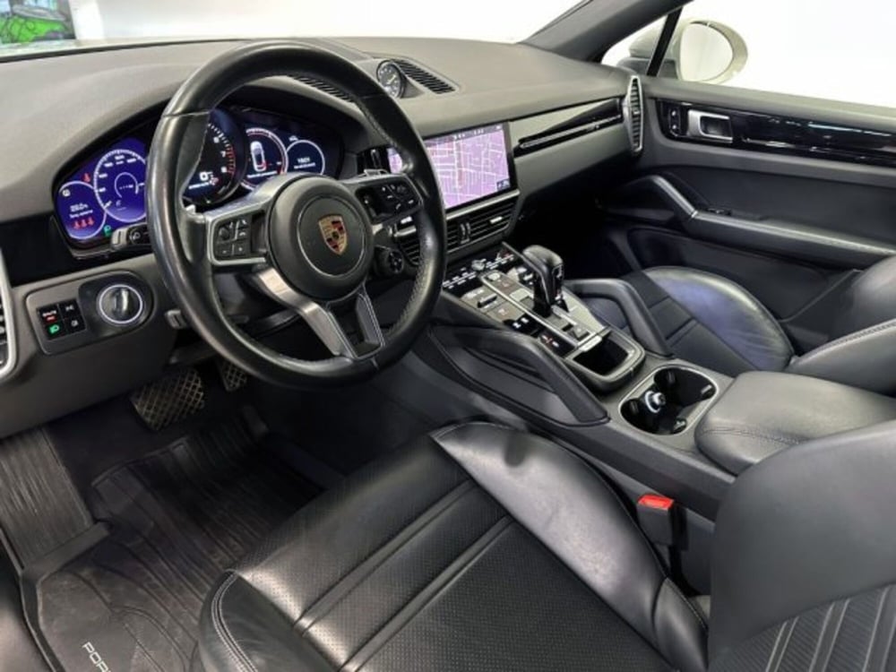 Porsche Cayenne Coupé usata a Modena (6)