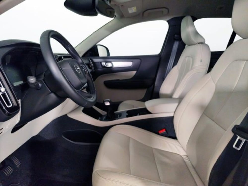 VOLVO Veicoli Commerciali XC40 usata a Modena (11)