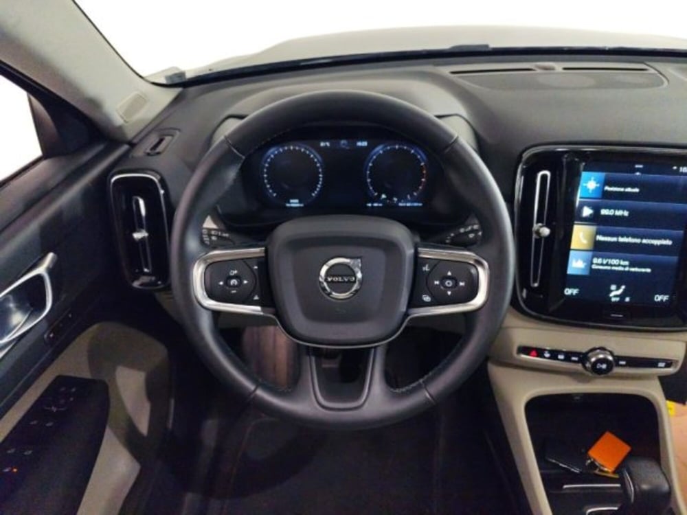 VOLVO Veicoli Commerciali XC40 usata a Modena (7)