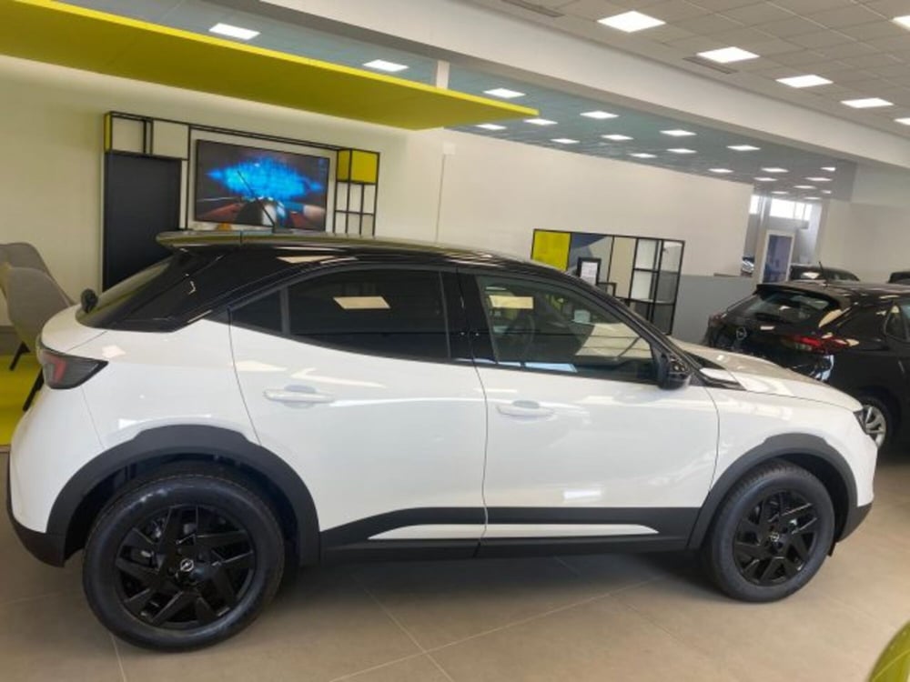 Opel Mokka nuova a Torino (2)