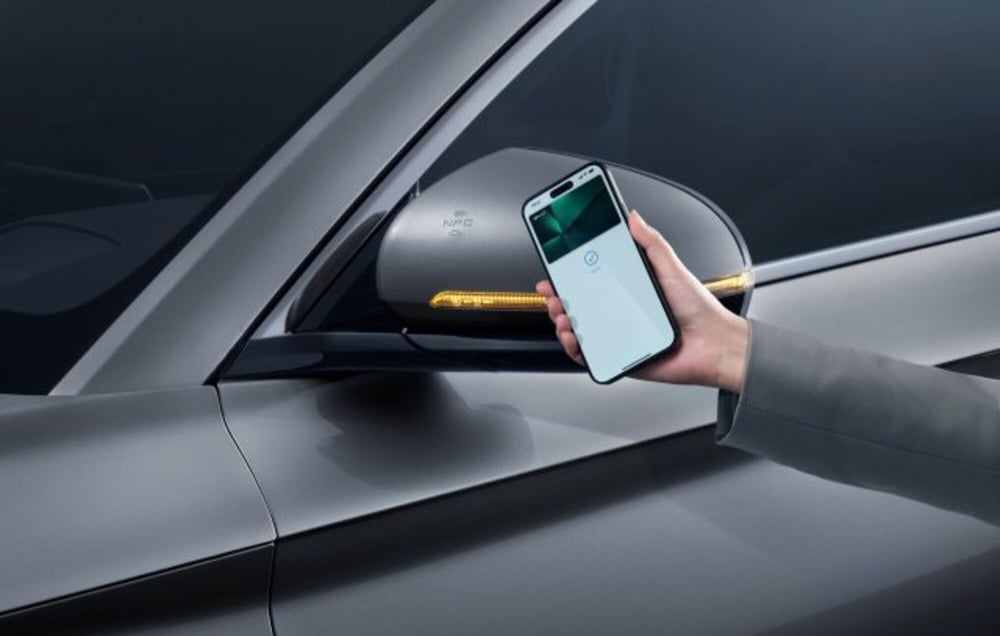 Byd Seal U  nuova a Torino (11)