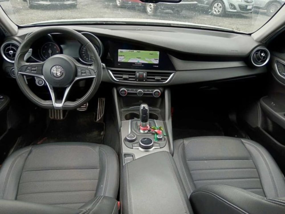 Alfa Romeo Giulia usata a Sondrio (12)