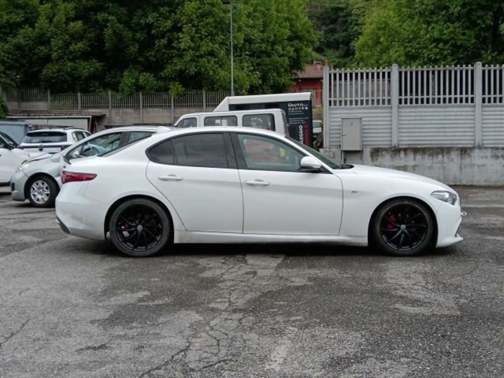 Alfa Romeo Giulia usata a Sondrio (4)