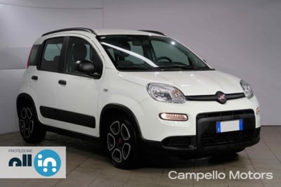 Fiat Panda 1.0 FireFly S&amp;S Hybrid City Cross del 2022 usata a Venezia