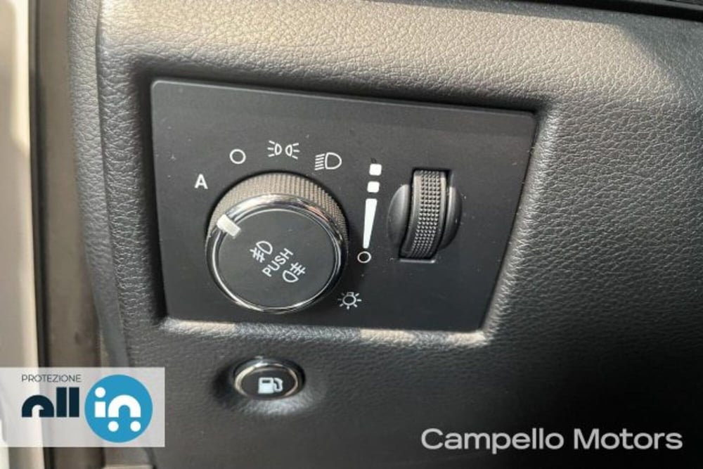 Jeep Grand Cherokee usata a Venezia (15)