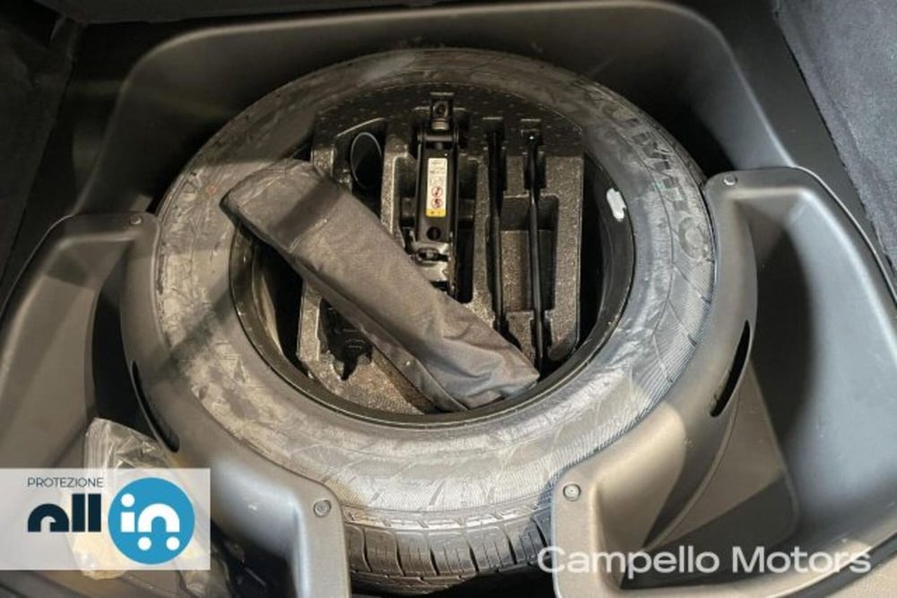 Jeep Grand Cherokee usata a Venezia (16)
