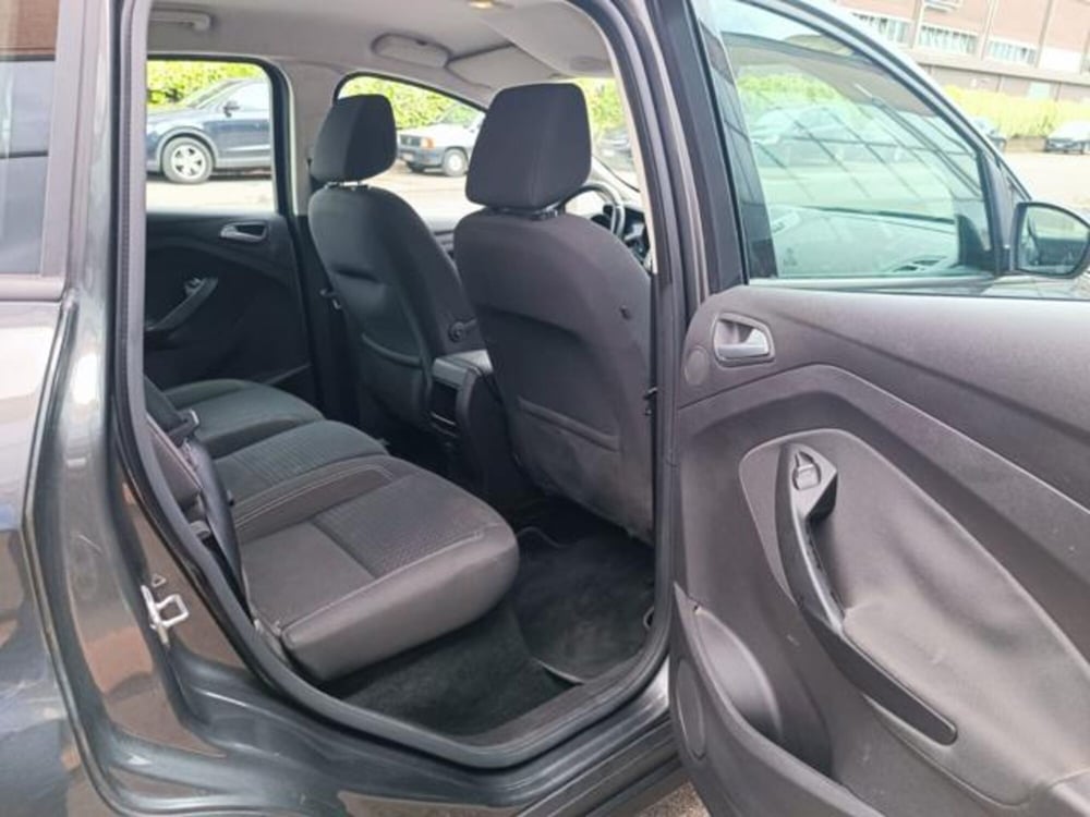 Ford C-Max usata a Pisa (11)