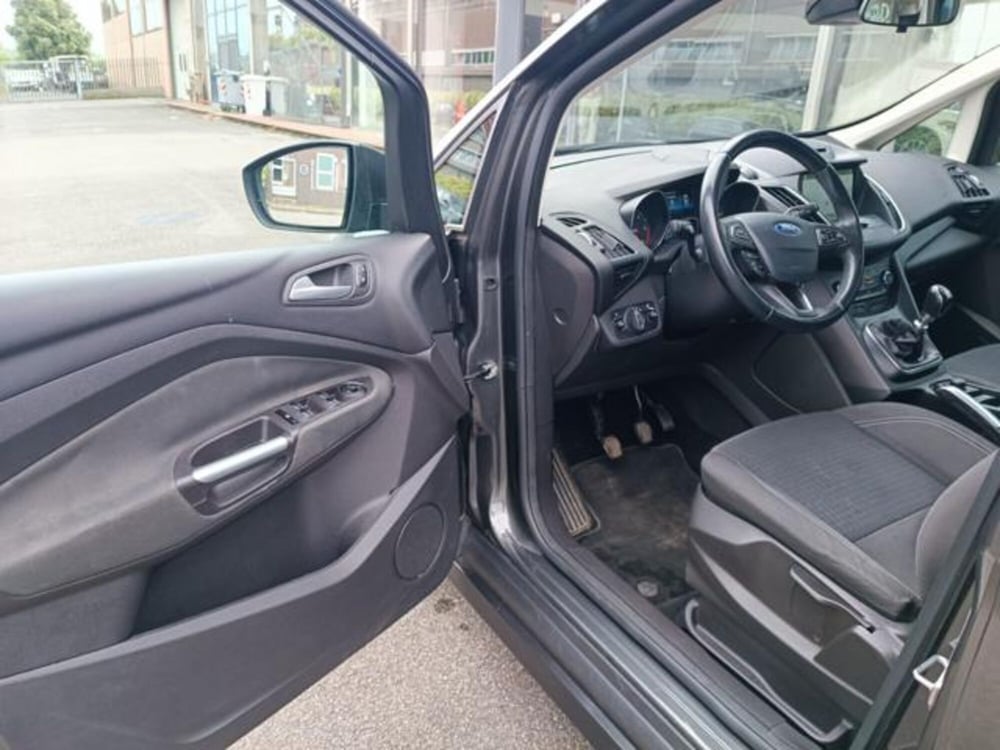 Ford C-Max usata a Pisa (17)