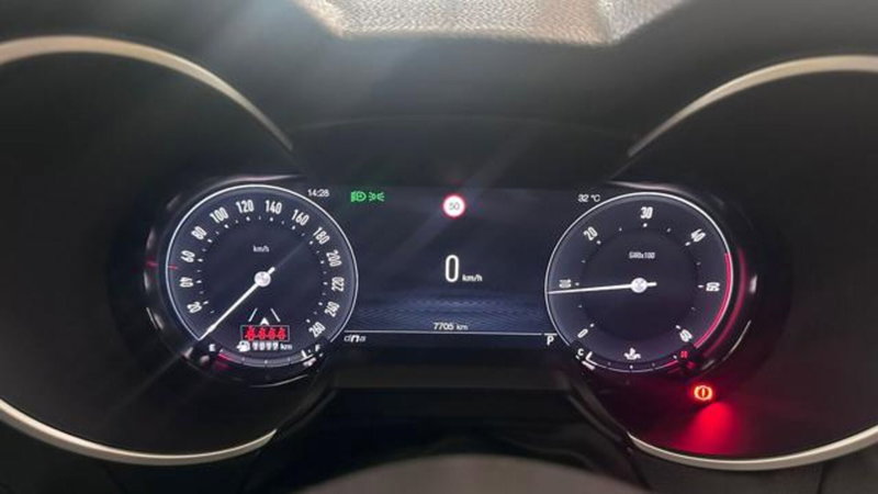 Alfa Romeo Stelvio usata a Reggio Emilia (14)