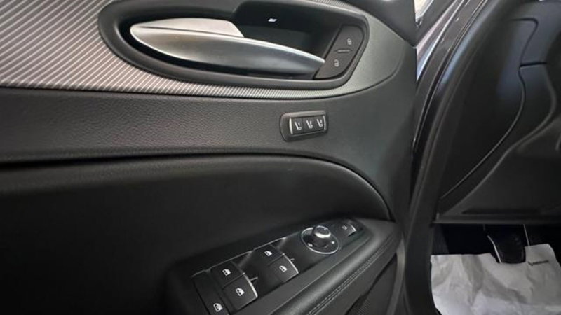 Alfa Romeo Stelvio usata a Reggio Emilia (16)