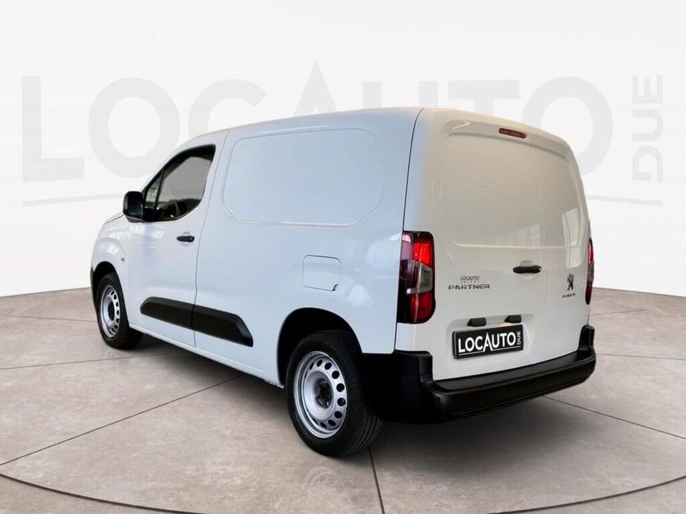 Peugeot Partner Furgone usata a Torino (4)