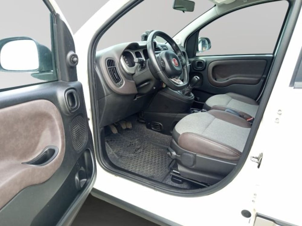Fiat Panda Cross usata a Frosinone (11)