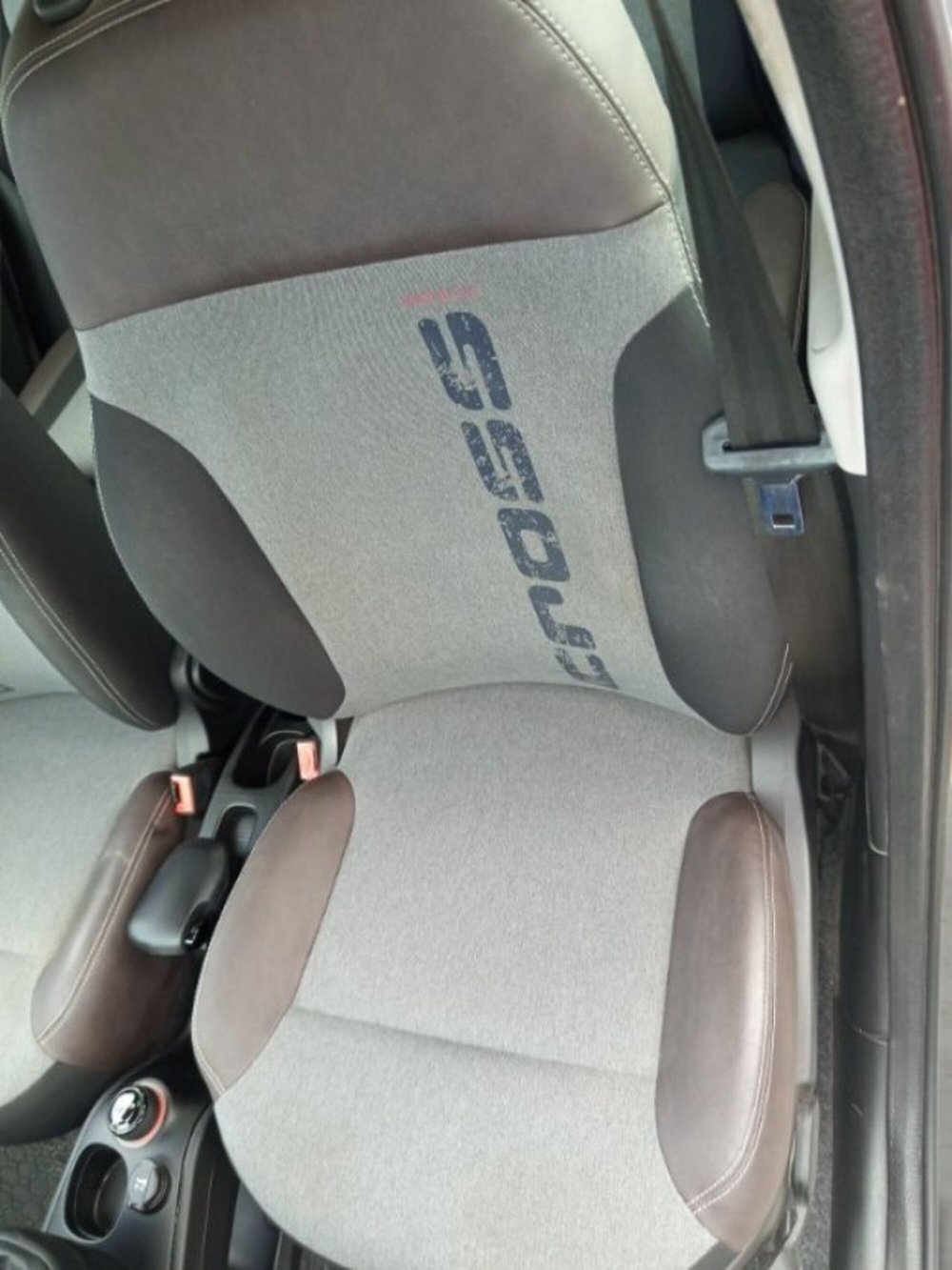 Fiat Panda Cross usata a Frosinone (12)