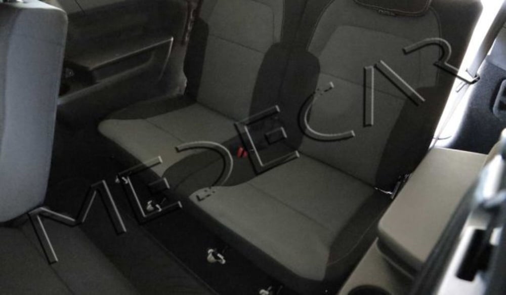 Dacia Jogger nuova a Potenza (10)