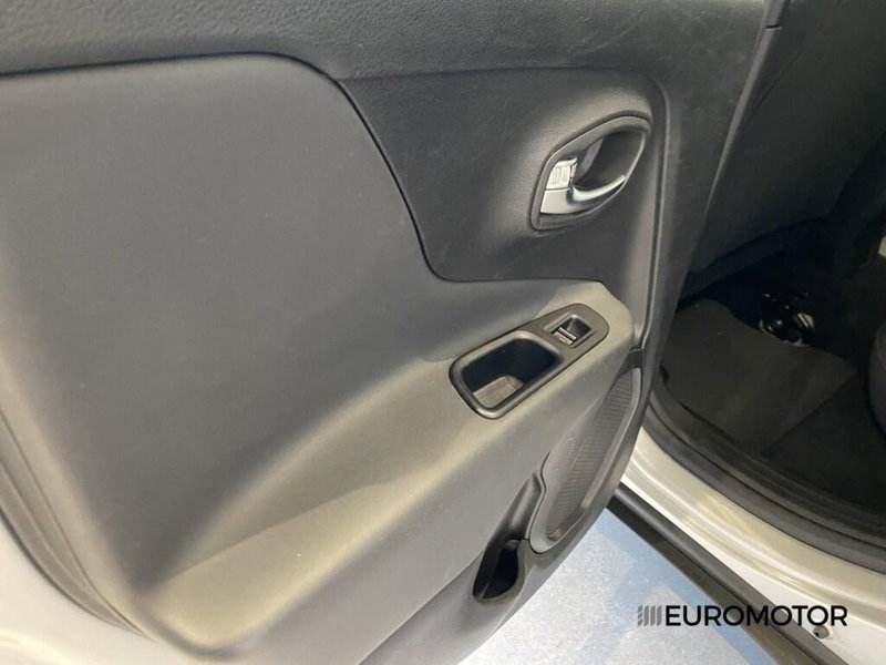 Jeep Renegade usata a Bari (15)