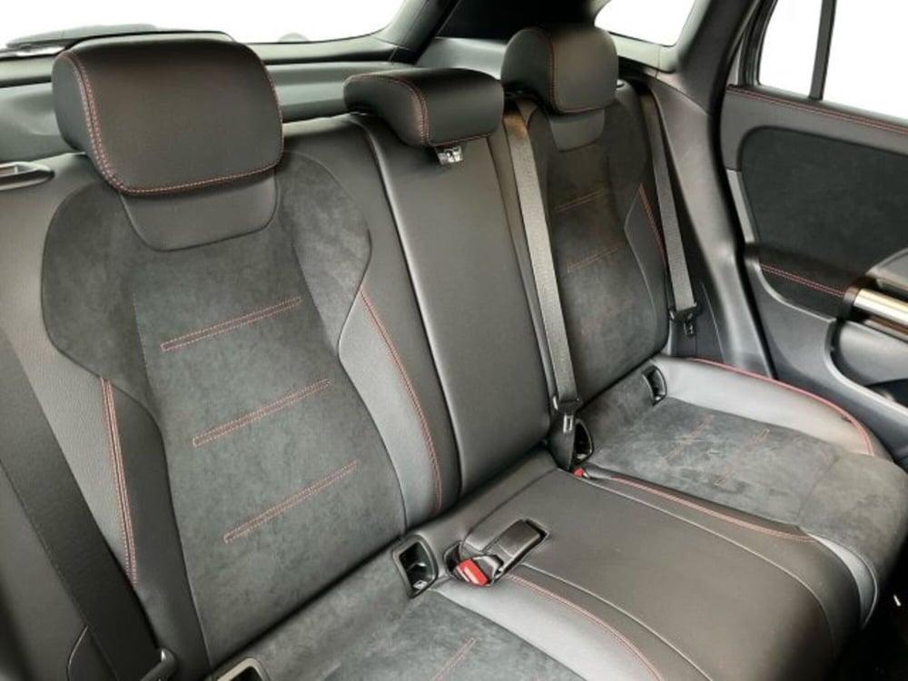 Mercedes-Benz GLA SUV nuova a Verona (16)