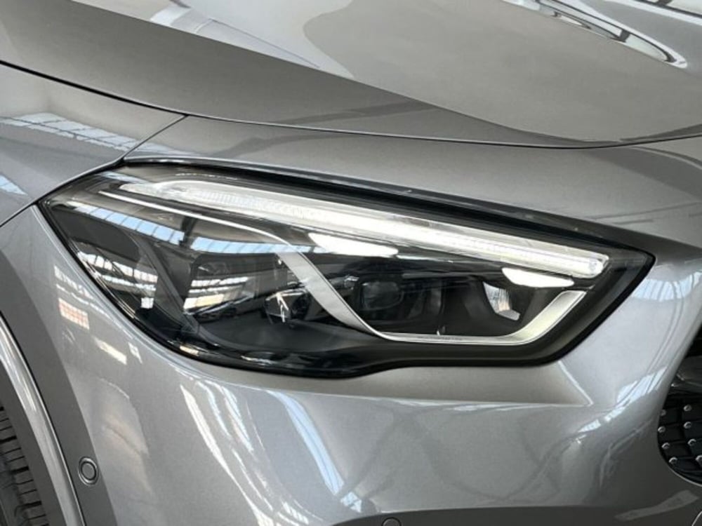 Mercedes-Benz GLA SUV nuova a Verona (17)