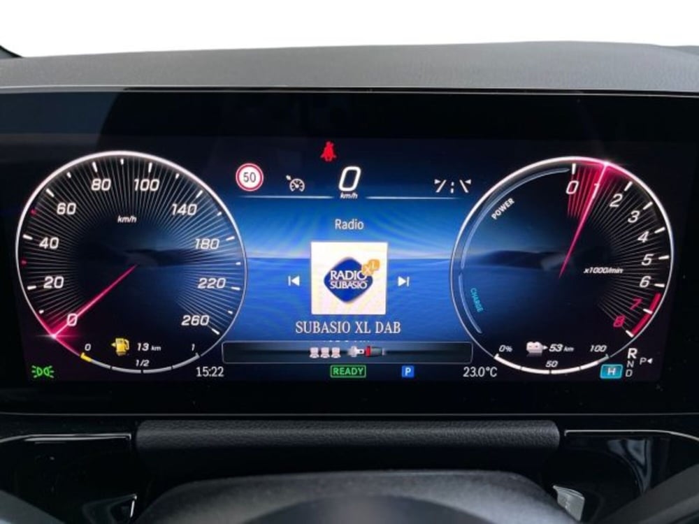 Mercedes-Benz GLA SUV nuova a Verona (8)