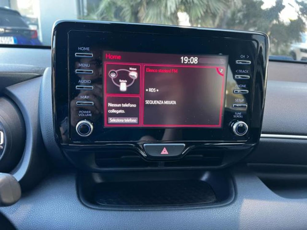 Toyota Yaris Cross usata a Sassari (12)