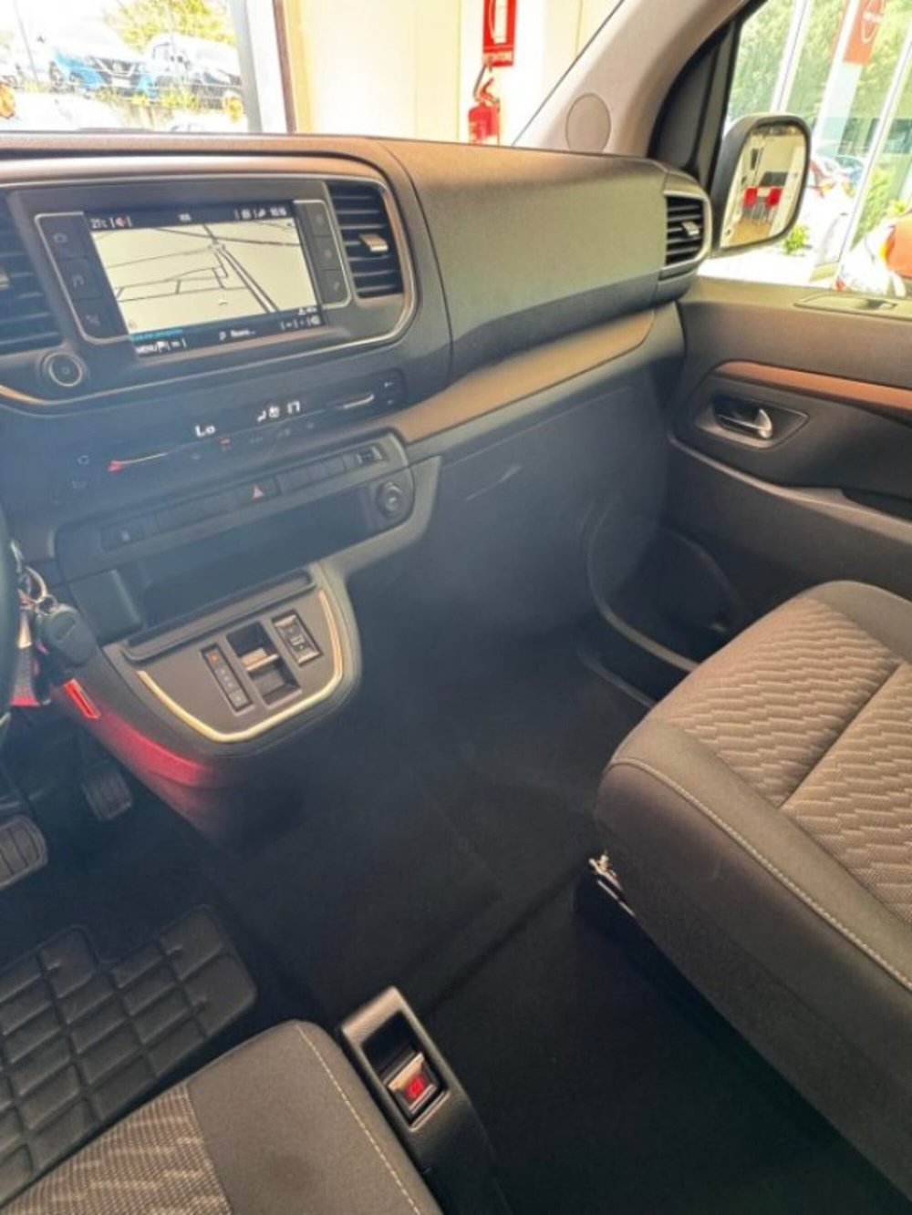 Toyota Proace Verso usata a Sassari (9)