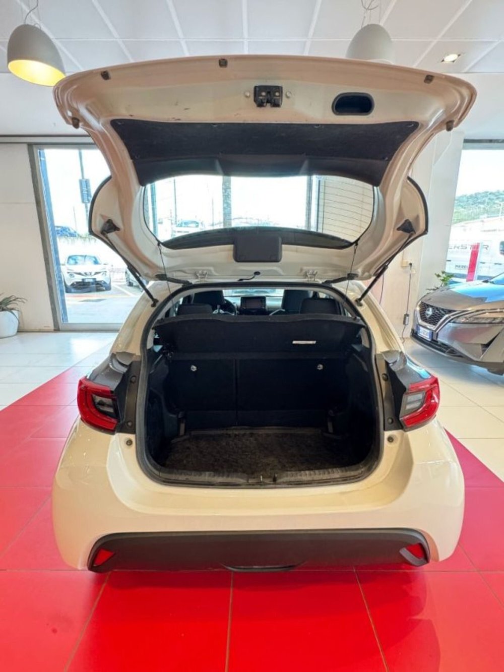 Toyota Yaris Cross usata a Sassari (11)