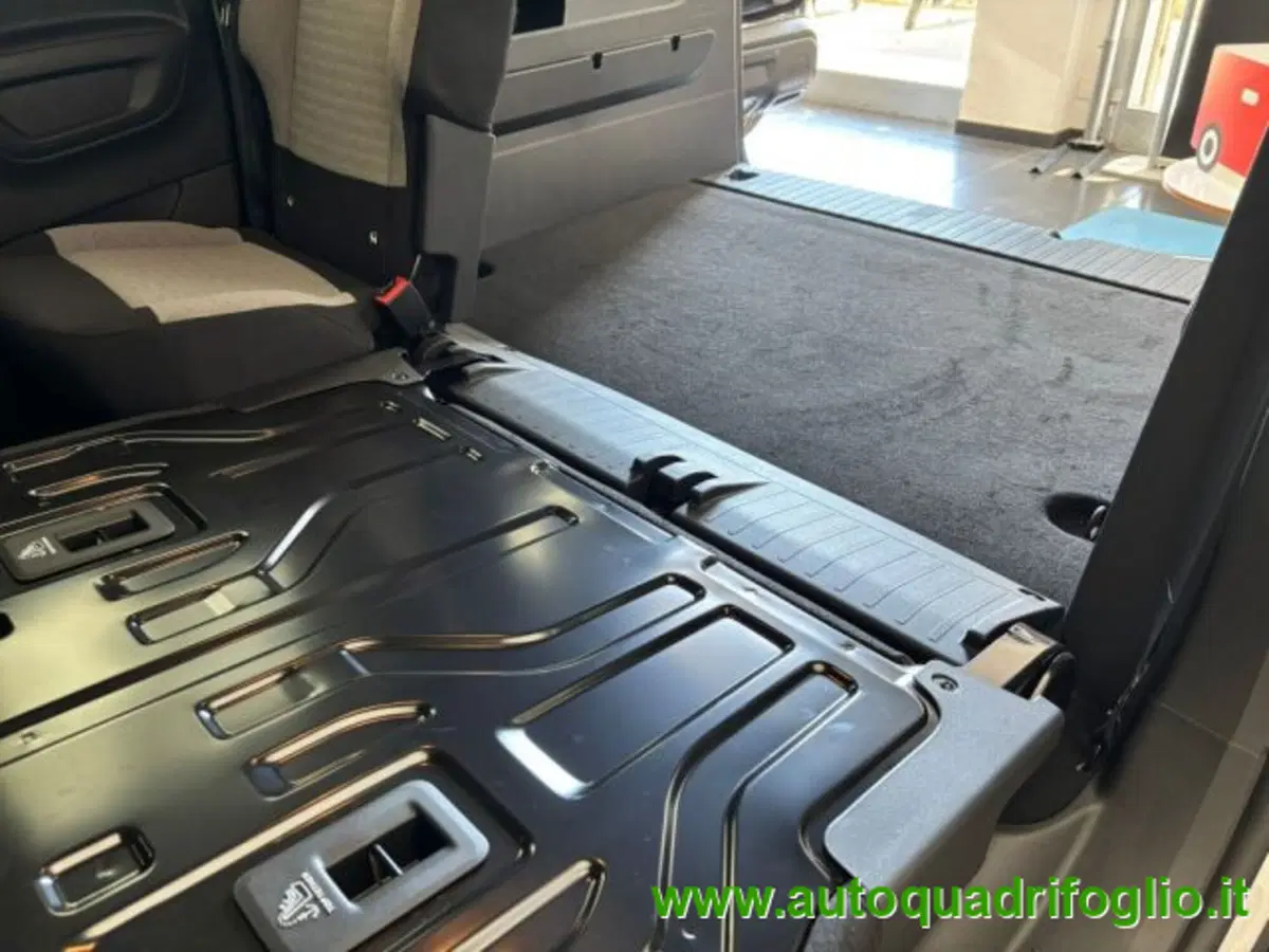 Citroen Berlingo nuova a Savona (11)