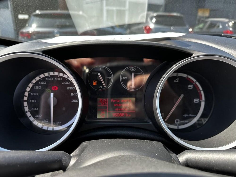 Alfa Romeo Giulietta usata a Torino (11)