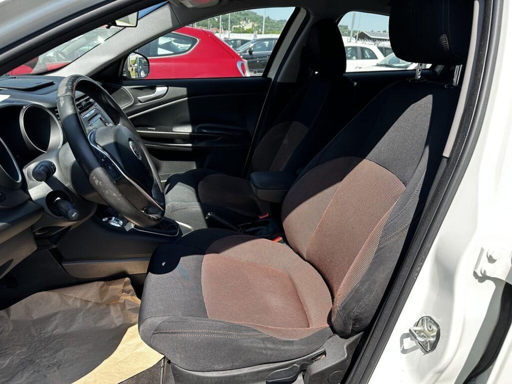 Alfa Romeo Giulietta usata a Torino (7)