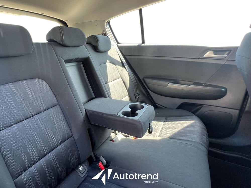 Kia Sportage usata a Bari (18)