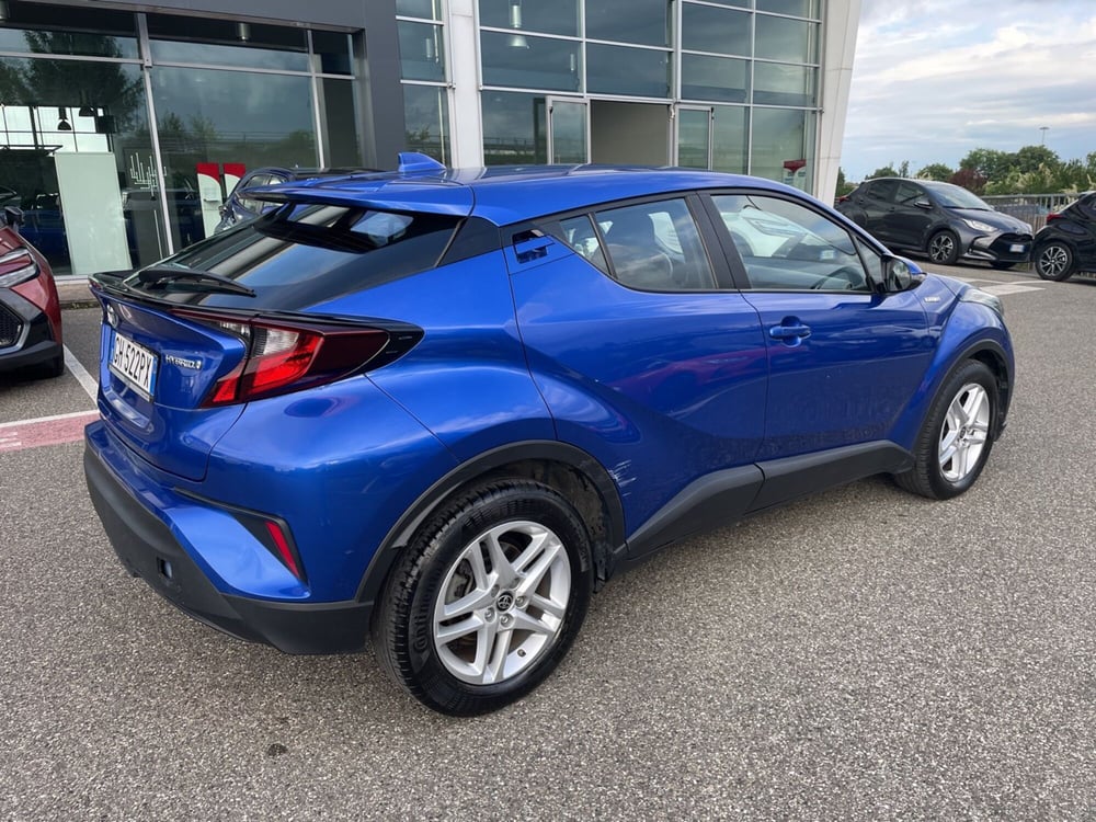 Toyota Toyota C-HR usata a Piacenza (8)