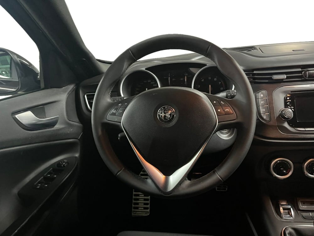 Alfa Romeo Giulietta usata a Modena (11)