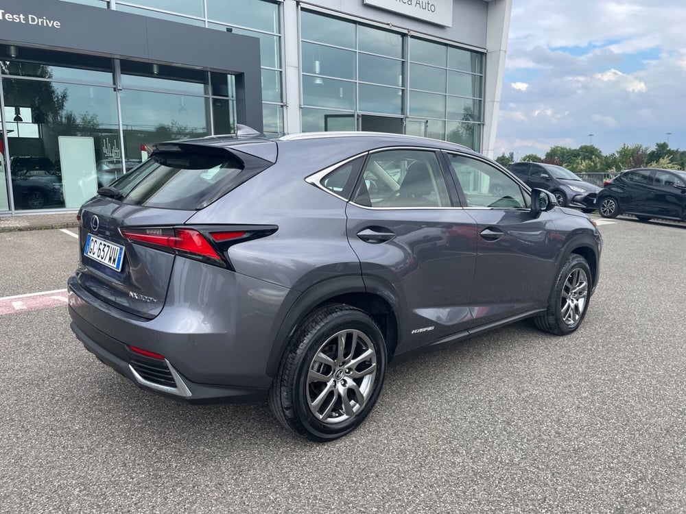 Lexus NX usata a Piacenza (6)